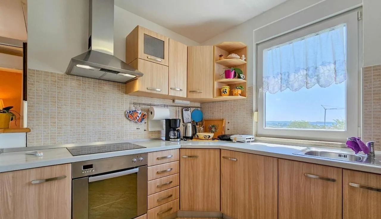 Apartment Ezia Novigrad  0*, Novigrad (Istria) Croatia