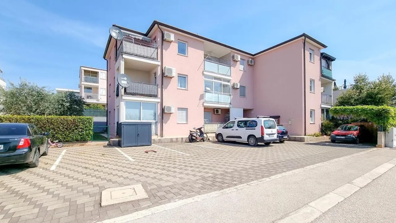 Apartment Ezia Novigrad  Croatia