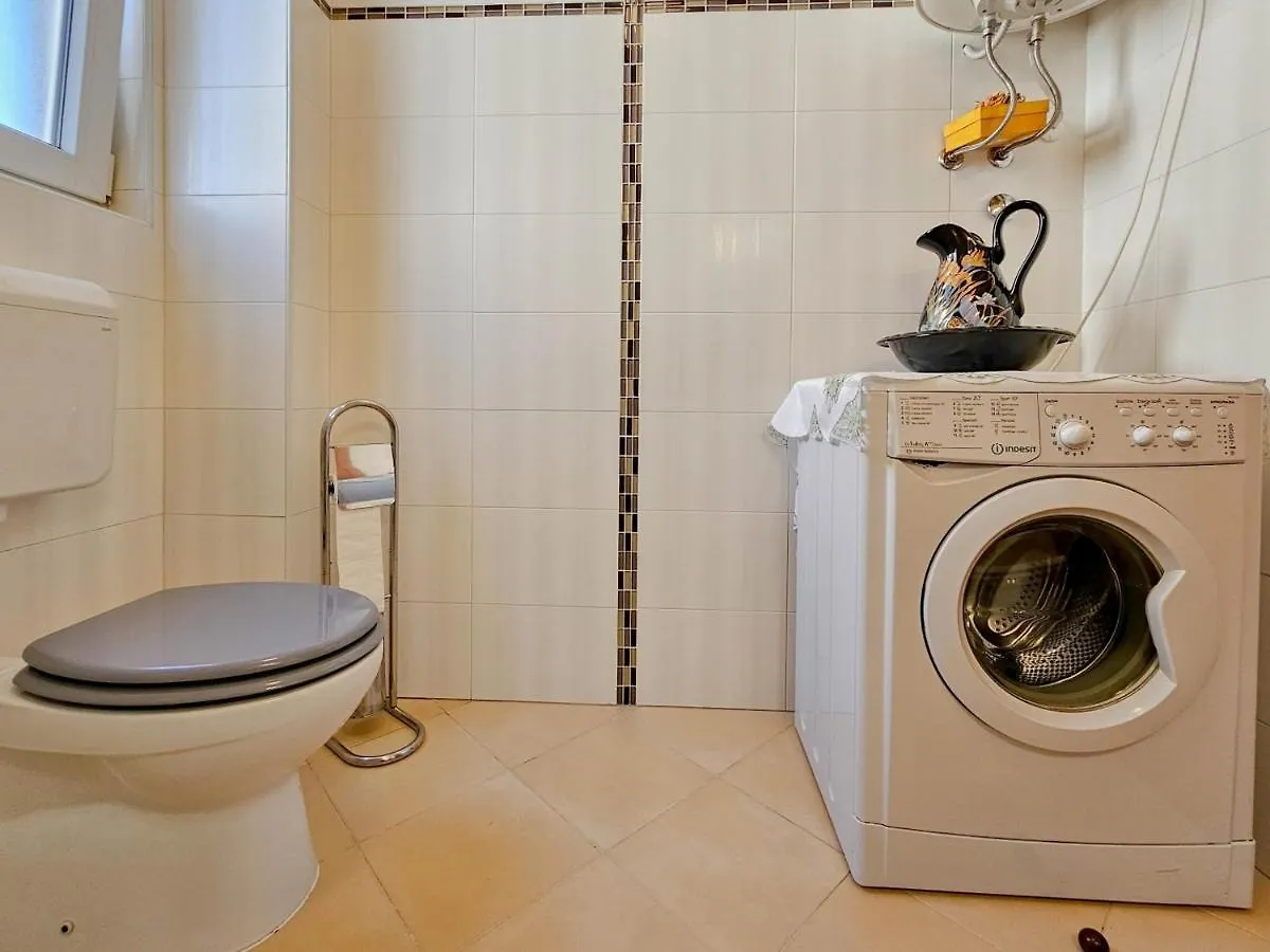 Apartment Ezia Novigrad